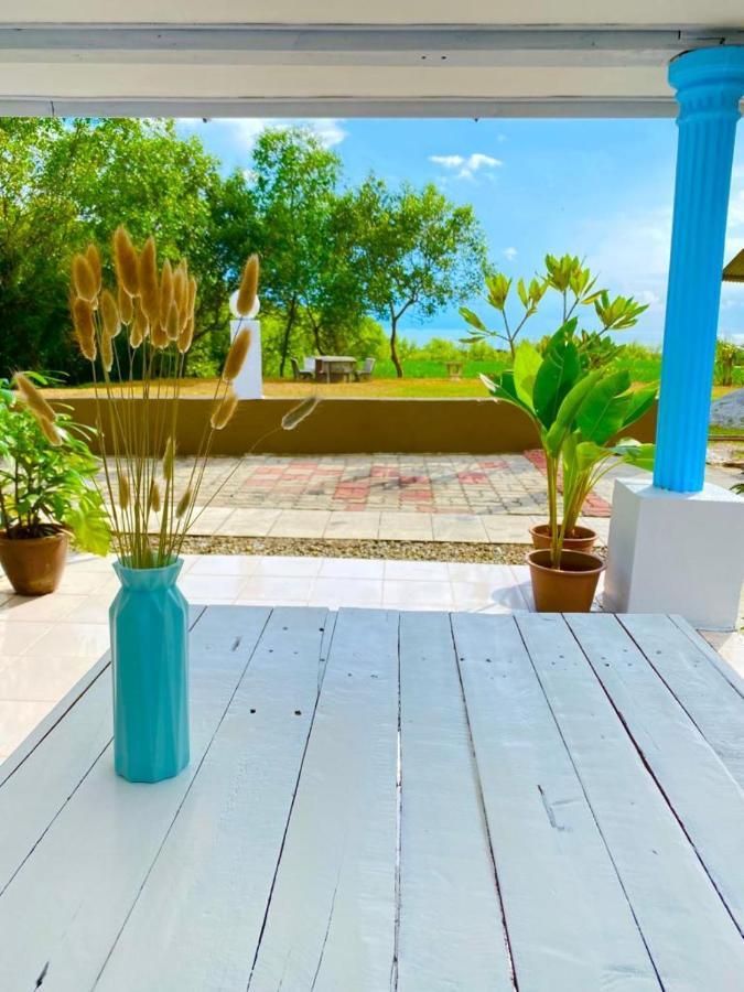 Fat Mermaid Guesthouse Pantai Cenang  Exterior photo